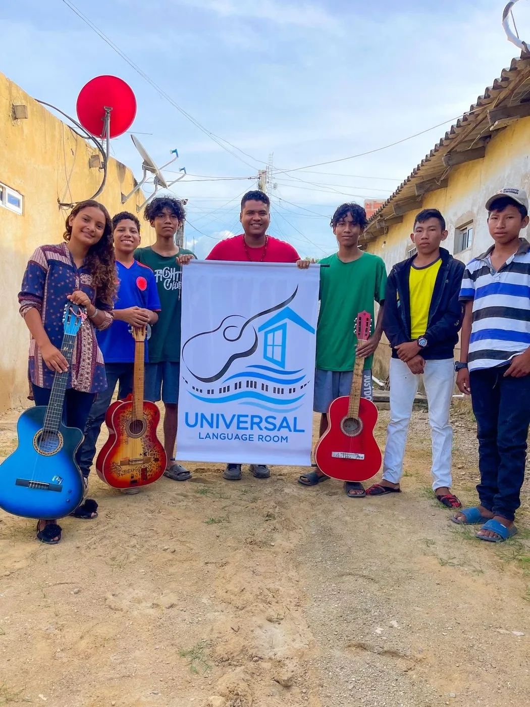 Universal Language Room collaborators in Colombia.